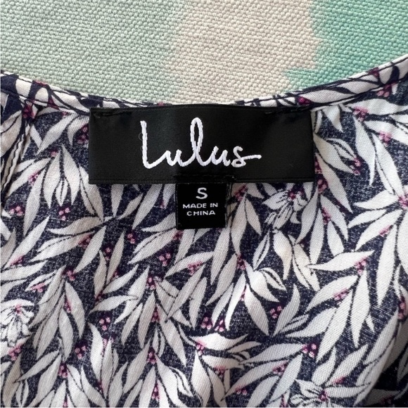 Lulu's Navy Blue and White‎ Print Dondi Romper - Picture 8 of 13